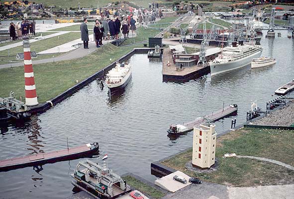 bustling madurodam harbor