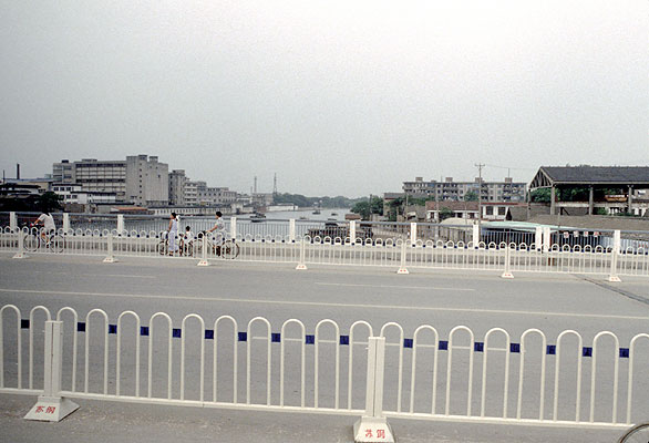 entering suzhou