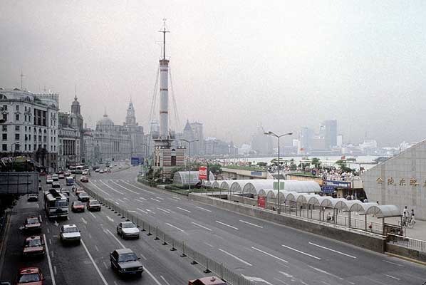 the bund, mainstreet on the river