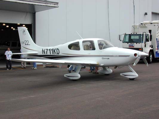 cirrus sr-22