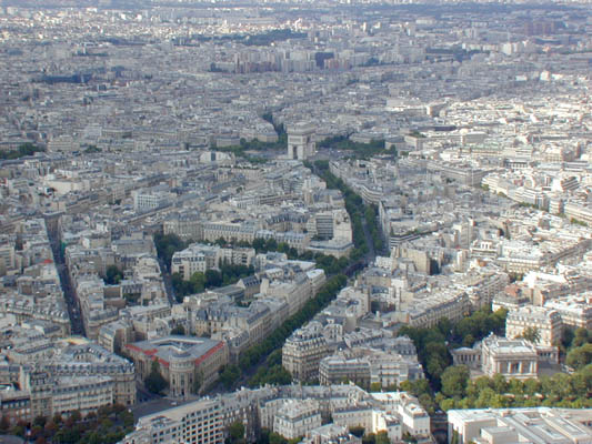 the arc de triomphe