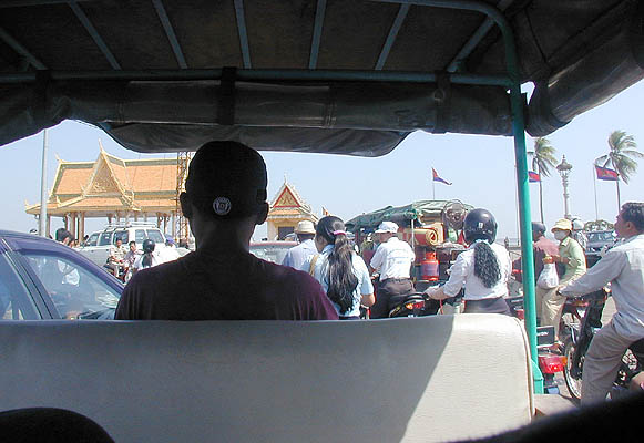 riverfront traffic