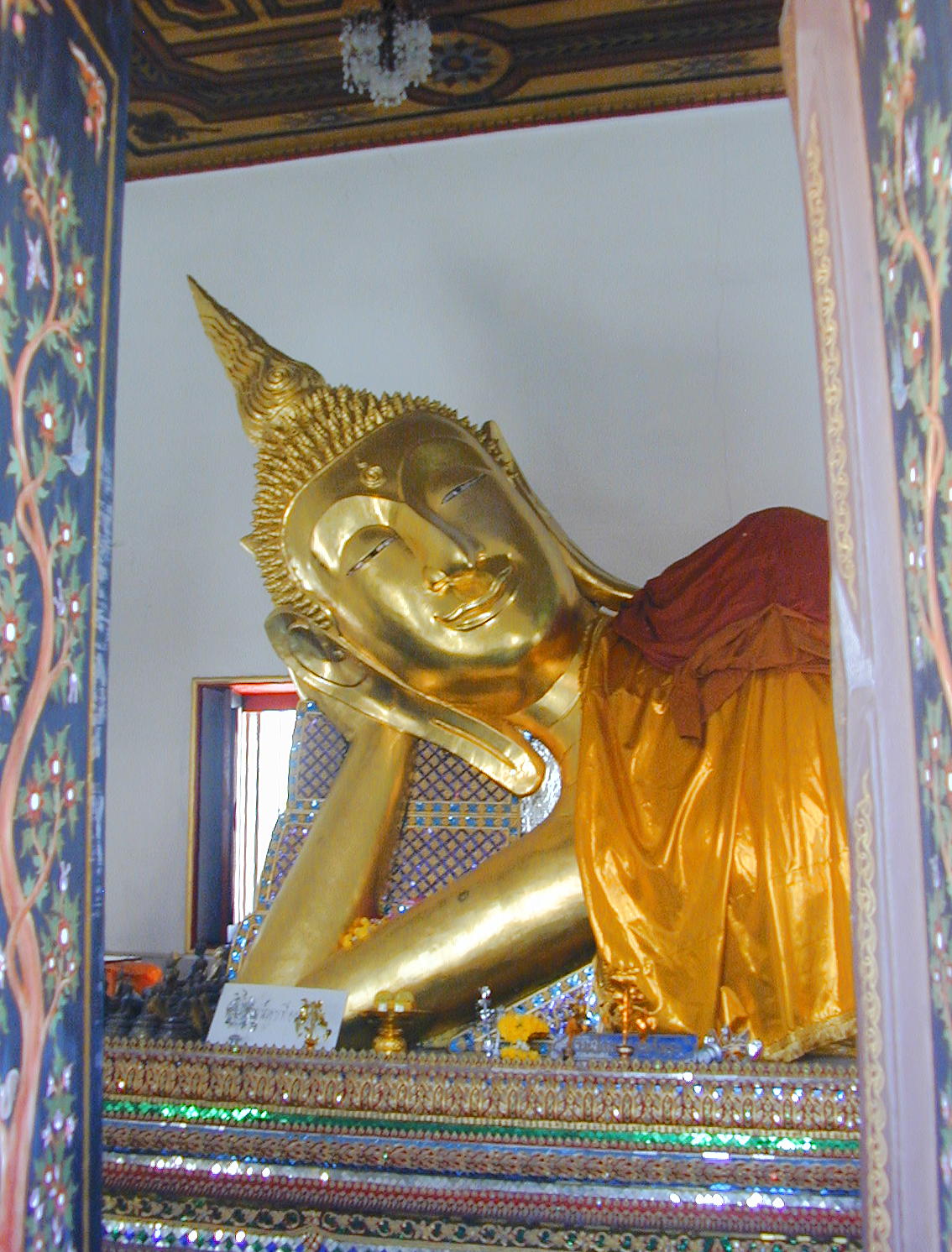 Reclining Buddha