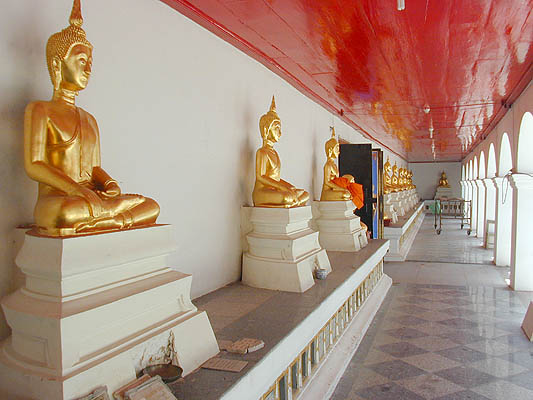 wall of buddha
