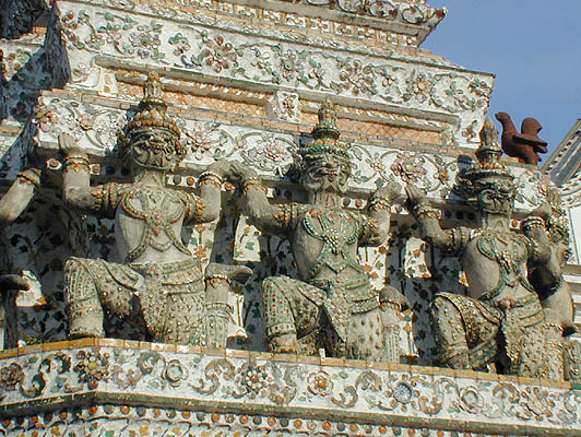 wat arun detail