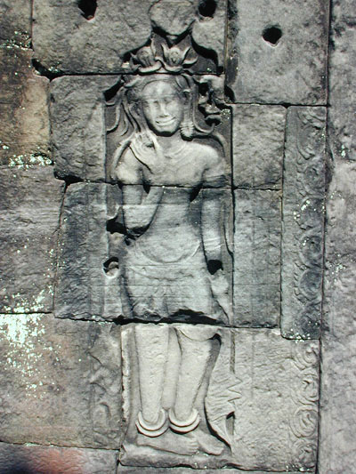 temple carvings of angkor