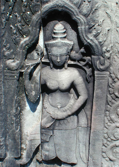 temple carvings of angkor