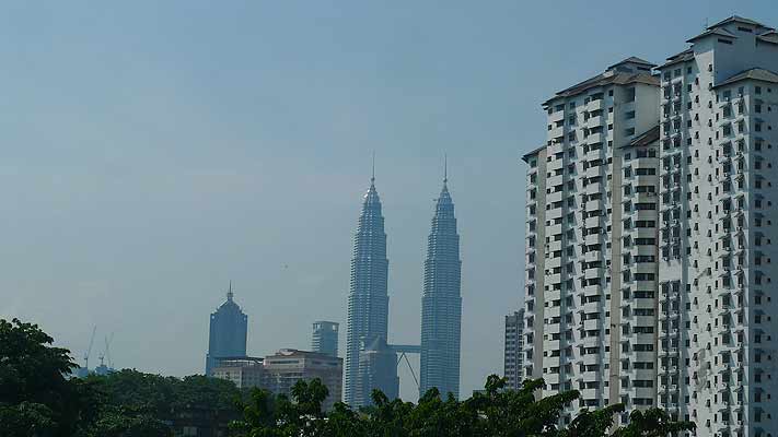 the iconic petronas towers